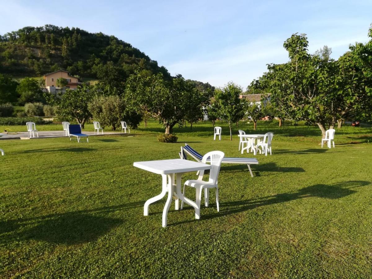 אסקולי פיצ'נו Agriturismo La Cantina מראה חיצוני תמונה
